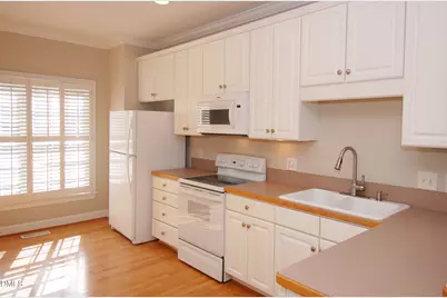 1327 Cameron View Court, Raleigh, NC 27607 - Photo 2