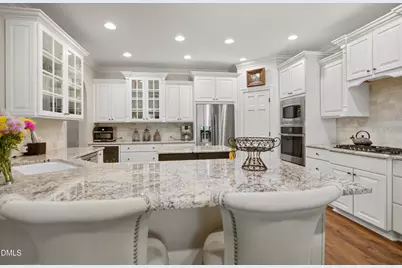 8855 Mariner Drive, Raleigh, NC 27615 - Photo 14