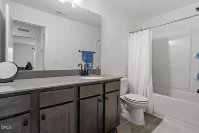 1041 Ringhill Bluff Drive, Durham, NC 27704 - Photo 16
