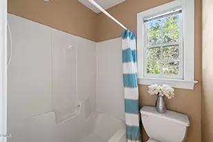 11 Knightsbridge Ct, Durham, NC 27707 - Photo 26