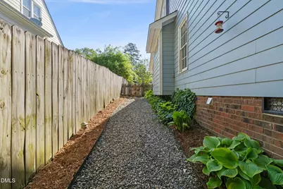 11 Knightsbridge Court, Durham, NC 27707 - Photo 34