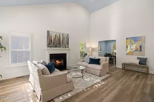 11 Knightsbridge Ct, Durham, NC 27707 - Photo 4