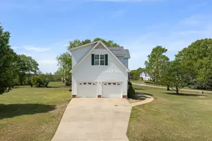 100 Linwood Ln, Clayton, NC 27527 - Photo 32