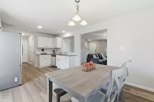 338 Beaver Tavern Dr, Benson, NC 27504 - Photo 10
