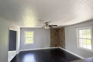 2908 Currituck Dr, Sanford, NC 27332 - Photo 4