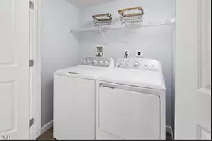 5201 Stevedore Wy, Charlotte, NC 28269 - Photo 6