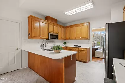4925 Old Millcrest Court, Raleigh, NC 27609 - Photo 20