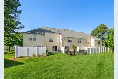 2621 Hamlet Green Drive, Raleigh, NC 27614 - Photo 4