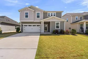 124 Willow Grove Ln, Fuquay Varina, NC 27526 - Photo 1