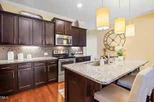 204 OldCastle Dr, Morrisville, NC 27560 - Photo 4