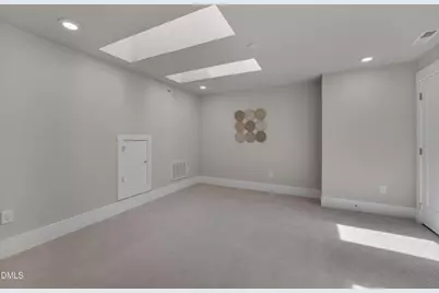 10330 Sablewood Drive #104, Raleigh, NC 27617 - Photo 16