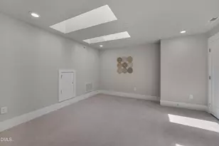 10330 Sablewood Dr, Raleigh, NC 27617 - Photo 16