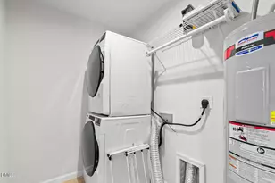 1114 Summer Mist Ln, Durham, NC 27704 - Photo 20