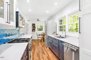 31 Mt Bolus Rd, Chapel Hill, NC 27514 - Photo 8