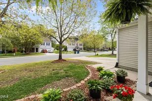 2716 Thoreau Dr, Durham, NC 27703 - Photo 6