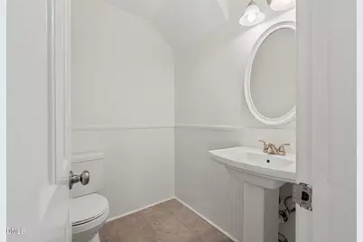 4413 Densmore Place, Raleigh, NC 27612 - Photo 16