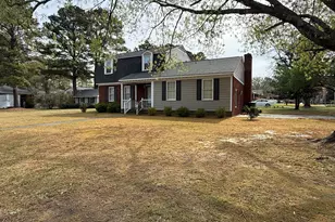 907 Chestnut Dr, Smithfield, NC 27577 - Photo 4