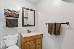 334 Perry Curtis Rd, Zebulon, NC 27597 - Photo 26