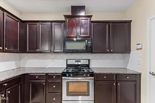 34 Argonaut Dr, Durham, NC 27705 - Photo 8