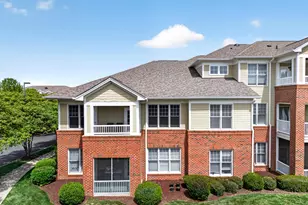 828 Waterford Lake Dr, Cary, NC 27519 - Photo 2