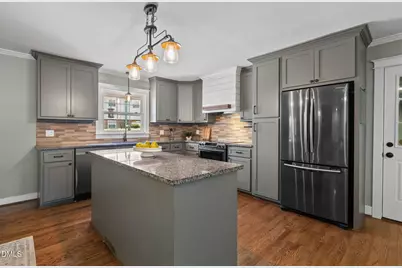 3202 Shaftsbury Street, Durham, NC 27704 - Photo 8