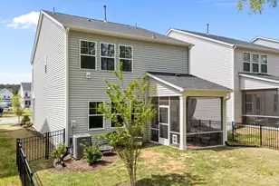 5862 Woodlawn Dr, Durham, NC 27703 - Photo 36