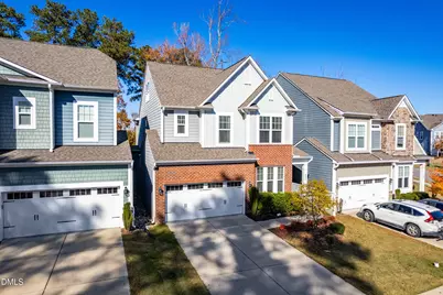 552 Rowanwood Way, Apex, NC 27523 - Photo 2