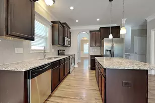 43 Brighton Cir, Lillington, NC 27546 - Photo 4