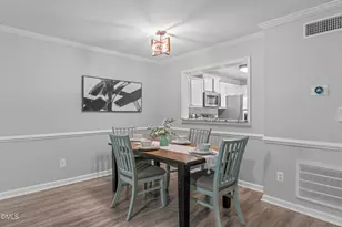 203 Oak Hollow Ct, Raleigh, NC 27613 - Photo 10