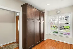 216 Hbr Crk Dr, Cary, NC 27511 - Photo 4