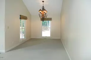 439 Crossvine Close, Pittsboro, NC 27312 - Photo 6