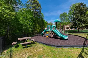 5415 Crescentview Pkwy, Raleigh, NC 27606 - Photo 54