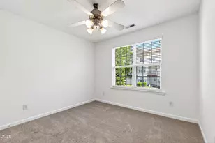 5415 Crescentview Pkwy, Raleigh, NC 27606 - Photo 48