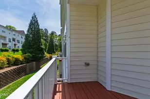 5415 Crescentview Pkwy, Raleigh, NC 27606 - Photo 38