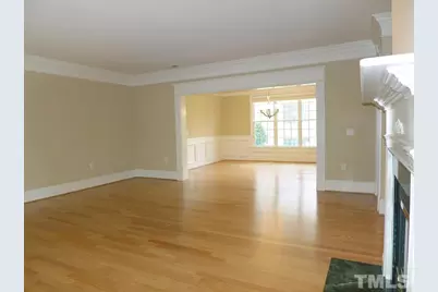 413 W Barbee Chapel Road, Chapel Hill, NC 27517 - Photo 6