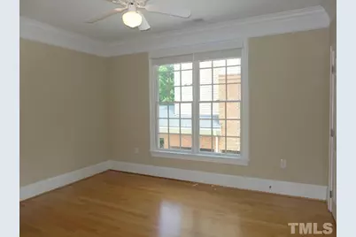 413 W Barbee Chapel Road, Chapel Hill, NC 27517 - Photo 18