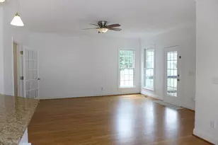 111 Tharrington Dr, Chapel Hill, NC 27516 - Photo 4