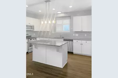 416 Cherry Street, Fuquay-Varina, NC 27526 - Photo 2