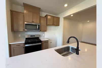 902 Kensley Grove Lane, Fuquay-Varina, NC 27526 - Photo 8