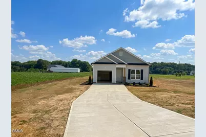 156 Longfield Court, Dunn, NC 28334 - Photo 2