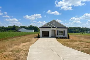 156 Longfield Ct, Dunn, NC 28334 - Photo 2