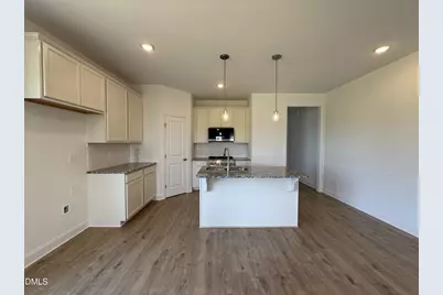 156 Longfield Court, Dunn, NC 28334 - Photo 2