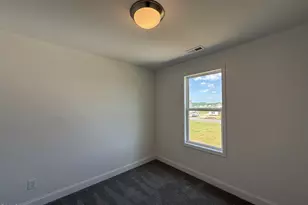 140 Longfield Ct, Dunn, NC 28334 - Photo 10