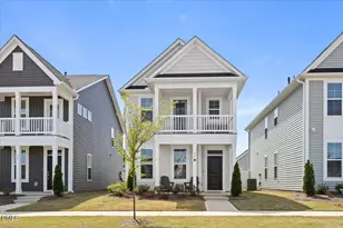 33 Pear Blossom Pkwy, Clayton, NC 27520 - Photo 2