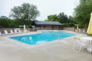 802 Oak Tree Dr, Chapel Hill, NC 27517 - Photo 14