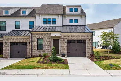 38 N District Avenue, Clayton, NC 27527 - Photo 1