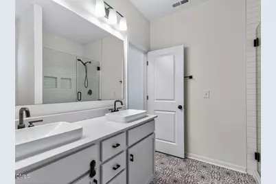 38 N District Avenue, Clayton, NC 27527 - Photo 22