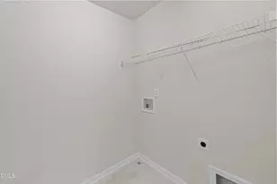 402 Sherwood Forest Pl, Cary, NC 27519 - Photo 40