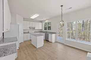 402 Sherwood Forest Pl, Cary, NC 27519 - Photo 20
