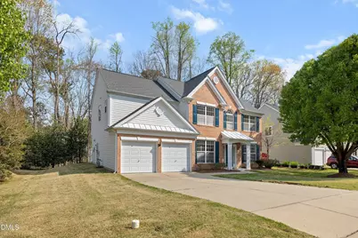 402 Sherwood Forest Place, Cary, NC 27519 - Photo 2